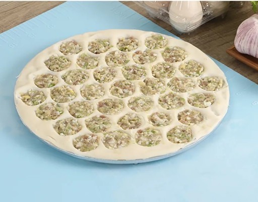 FORMULÁR NA HNEDLE NA 37 UŠÍ PIEROGI RAVIOLI PIELMIENI PRO
