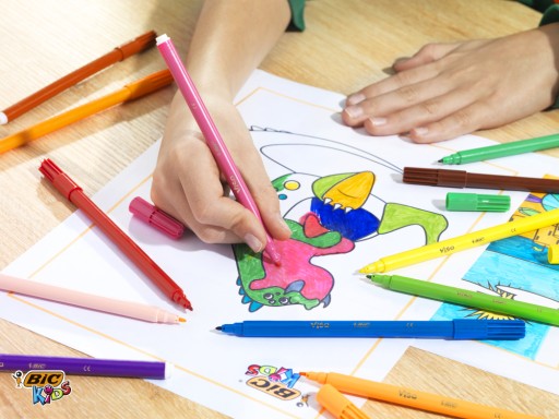 UMÝVAJÚCE ŠKOLSKÉ VÝLETY, ZNAČKY, UMÝVAJÚCE ŠKOLY Bic Kids Visa 24 FAREBNÝCH PÚDROV