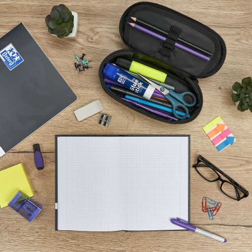 OXFORD ESSE NOTEBOOK A5/60K mriežka S OKRAJOM