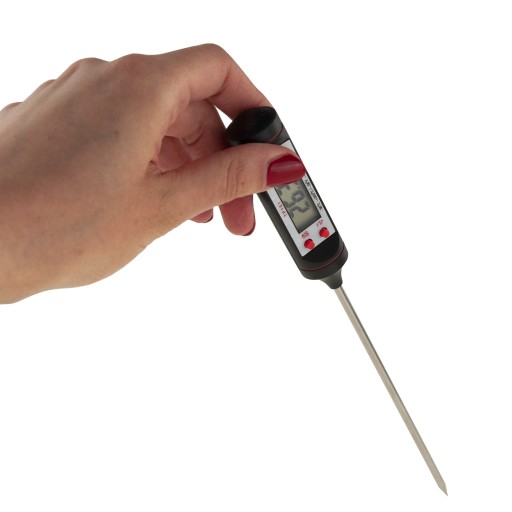 ELEKTRONICKÝ KUCHYNSKÝ TEPLOMER S DIGITÁLNOU SONDOU