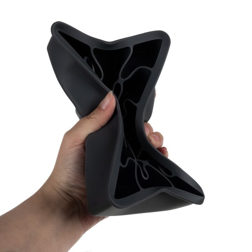 Silikónová forma na veľké kocky ľadu