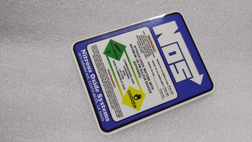 NÁLEPKA NOS NITRO OXIDE SYSTEMS 7,2 x 9,5 cm