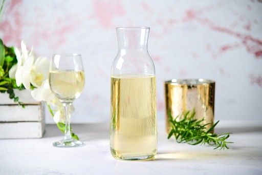 1000 ml karafa na džús, voda, 1 litrová fľaša, váza