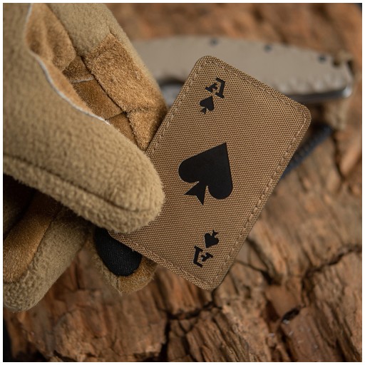 ACE OF SPADES AKO PIK LASEROVÝ REZANÝ NÁŠPIS M-TAC COYOTE