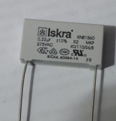 Kondenzátor 220nF 0,22uF 275V MKP X2 10ks. SPARK
