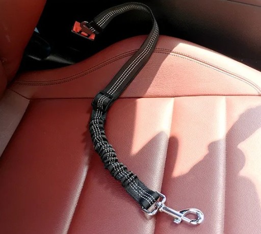 BEZPEČNOSTNÉ PÁSY NA VODÍTKO DO AUTO V2 PRE PSA A MAČKU ČIERNA