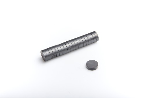 Cylindrický feritový magnet MW 15x4 F30 10 ks.