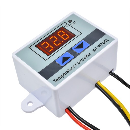 REGULÁTOR TEPLOTY ELEKTRONICKÝ TERMOSTAT 230V