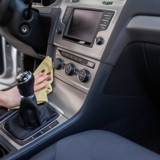 CAROZZA CAR COCKPIT SHINE 750ML NOVÉ AUTO