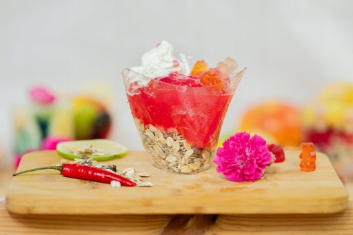 WAVES TOP DESERT KONTAJNER 25 kusov Predjedlá OBJEDNANIE