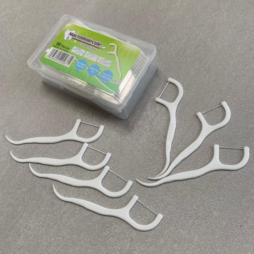 Zubné špáradlá DENTAL flosser 50 ks špáradlá s niťou