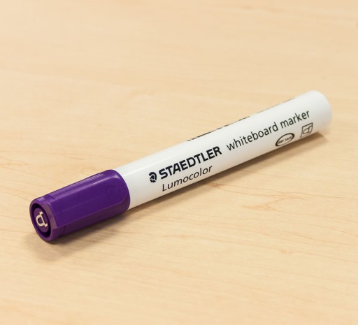 PURPLE LUMOCOLOR Staedtler stierateľný fix