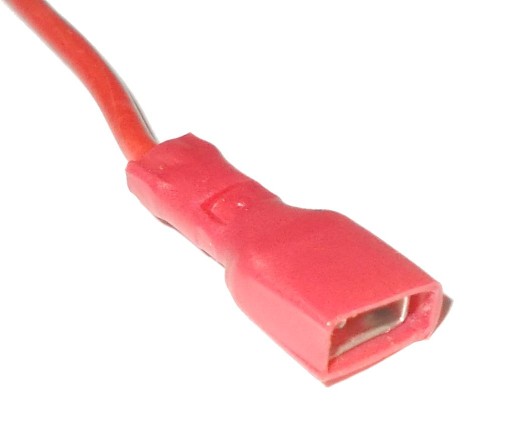 6.4 samica konektor na červenom kábli, 10 kusov