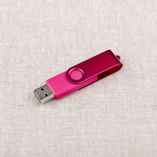 rôzne farby USB MEMORY 32GB USB 2.0 FLASH TWISTER