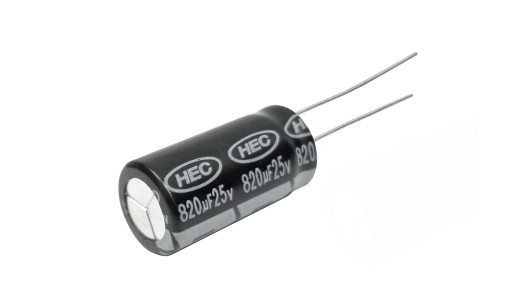 KONDENZÁTOR 820uF / 25V 10x20 HEC - 10 ks.