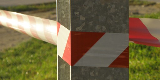 VÝSTRAŽNÁ PÁSKA BIELA A ČERVENÁ 75mmX100 m