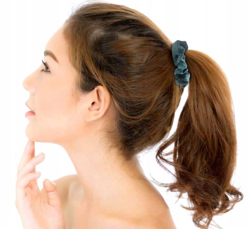 SCRUNCHIE Zamatová froté gumička do vlasov
