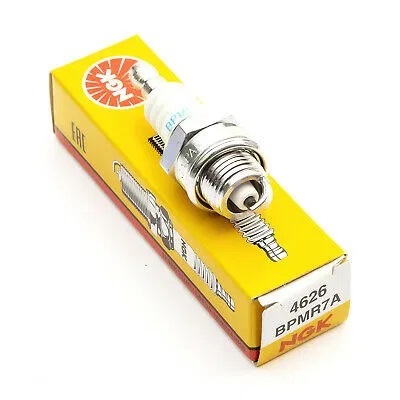Zapaľovacia sviečka NGK BPMR7A - motorové píly a krovinorezy