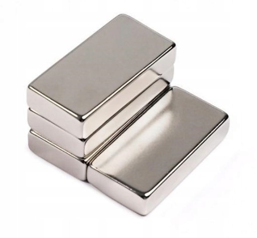 NEODYMOVÝ MAGNET NEODYMOVÝ MAGNET 10x4x1mm 10 KS