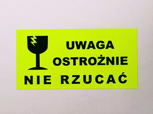 NEVHAZUJTE NÁLEPOVÉ ETIKETY 700ks YELLOW FLUO