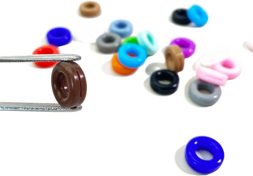 ZARÁŽKOVÉ KOLESÁ KRYTY RAMIEN KOLIES na okuliare, protišmykové hroty, 2 ks
