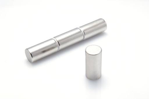 Cylindrický neodymový magnet MW 10x20 N38-1 kus