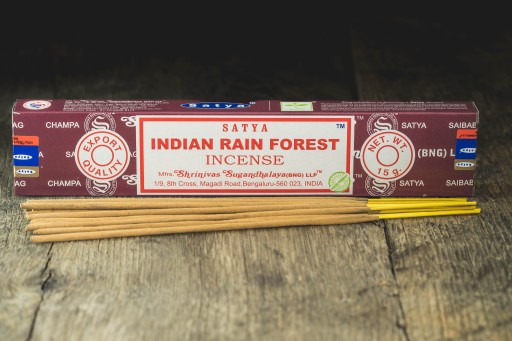 NAG CHAMPA POLLEN vonné tyčinky SATYA Rain Forest