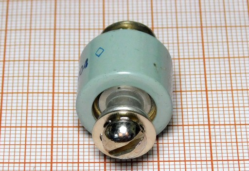 Keramický kondenzátor 18pF 6kV 5kWar M750 K15U-1