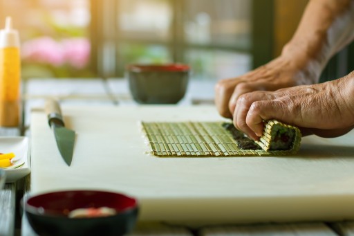 BAMBUSOVÁ PODLOŽKA pre SUSHI vyrobená z profesionálneho bambusu