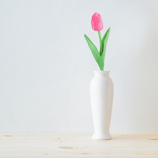 Umelé tulipánové kvety TULIPS ako živé ozdobné kytice do vázy s ružami