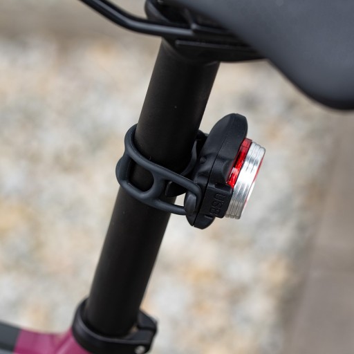 USB BICYKLOVÉ ZADNÉ SVETLO NA BICYKEL ČERVENÉ BIKE SVETLO LED ZADNÉ