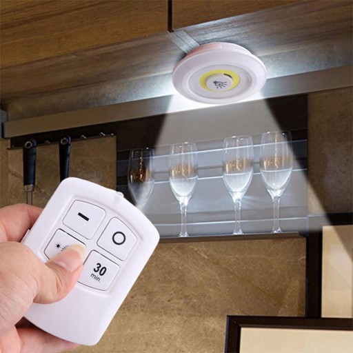 3x COB LAMPA BEZDRÔTOVÁ SAMOLEPIACA BATÉRIOVÁ LAMPA 2 REŽIMY + DIAĽKOVÉ OVLÁDANIE