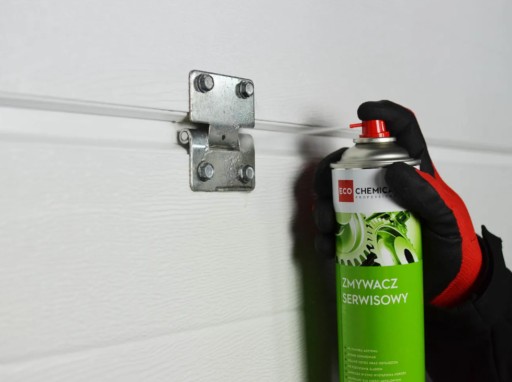 SERVISNÝ ČISTIČ NA GARÁŽOVÉ BRÁNY A PLOTY EKOCHEMICKÝ 500ml
