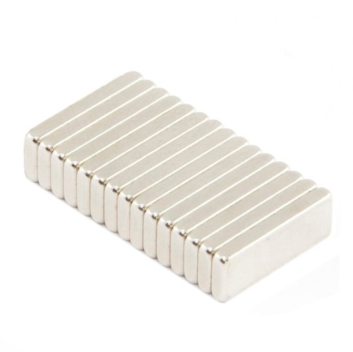 NEODYMOVÝ MAGNET NA TANIER 15x5,5x1,8 N38 - 15 KS