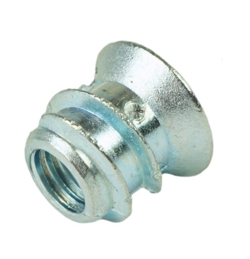 10 x zásuvka M6x10, skrutkovacia matica, rampa, vybranie