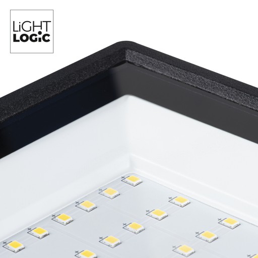LIGHTLOGIC LL LATA LED reflektor 10W čierny IP65 750lm vodotesný