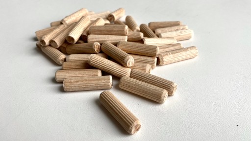 Drevené montážne hmoždinky do nábytku 8 x 3 mm 100 ks