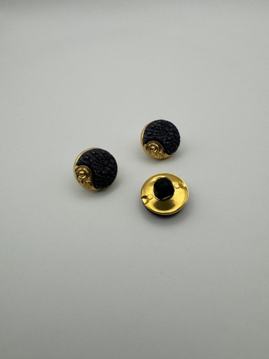 Plastový gombík, zlatý granát, 12mm