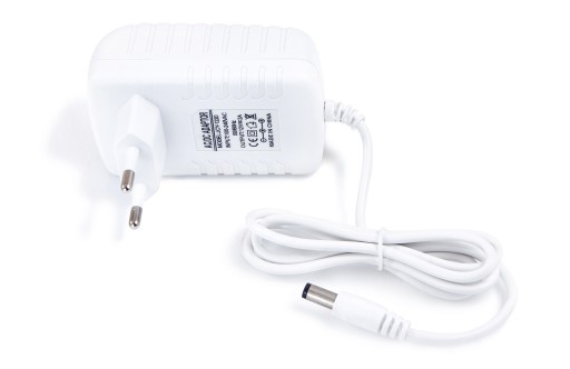 ZÁSUVNÝ ZDROJ 12V 24W 2A PRE LED PÁSY