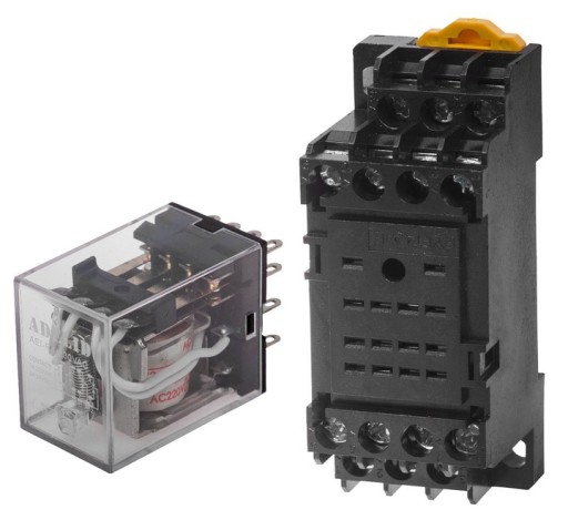 Stýkač Relé 24V AC 2x5A 1x10A so základňou