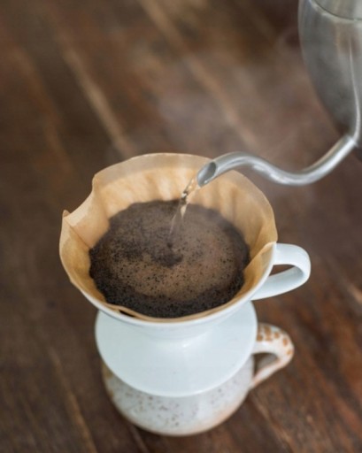 Hario V60-02 hnedé papierové odkvapkávacie filtre 100 ks