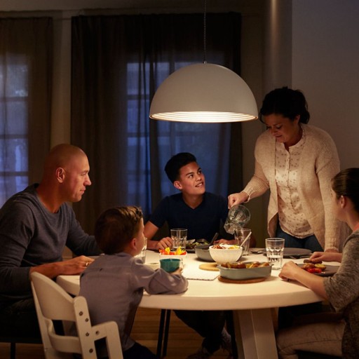 E27 LED žiarovka 4,3W = 40W Teplé vlákno PHILIPS