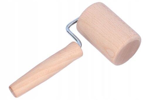 VALEC NA VAĽANIE CESTA, kompaktný, na plech, formu na pizzu, vyrobený z bukového dreva