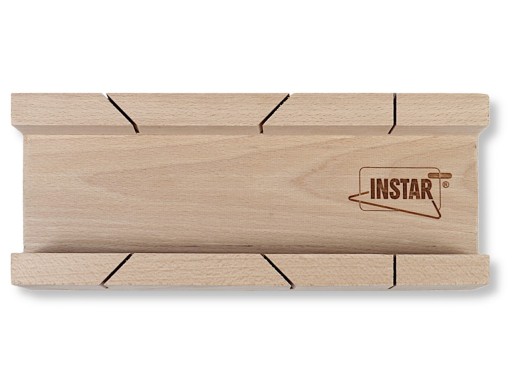 INSTAR - DREVENÝ POKOSOVÝ BOX NA REZANIE 300x80 MM UHEL 45 - 90 STUPŇOV