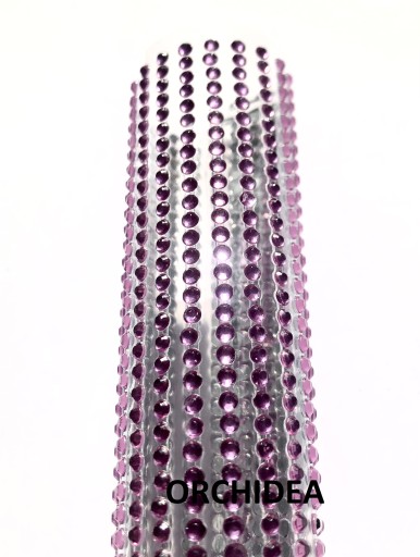 SAMOLEPIACE KRYŠTÁLY 3mm KRYŠTÁLOVÉ TRYSKY