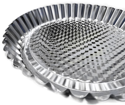 Plech na pečenie NA PIZZOVÉ TARTY 27,5 CM
