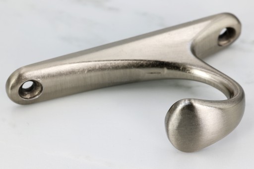 INOX HÁK NA VEŠIACI NA OBLEČENIE NA DREVO, MASÍVNY LOFT RETRO