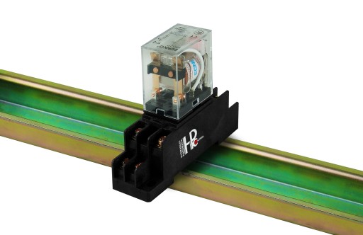 Relé 10A 2xNO/NC so základňou 230V 12V 24V 48