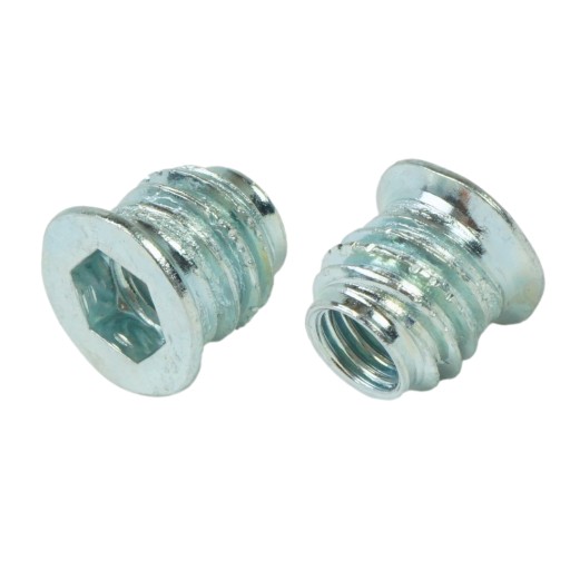 10x zásuvka M6 x 10 mm, skrutkovaná do tvrdého materiálu alebo dreva pomocou imbusového kľúča 6