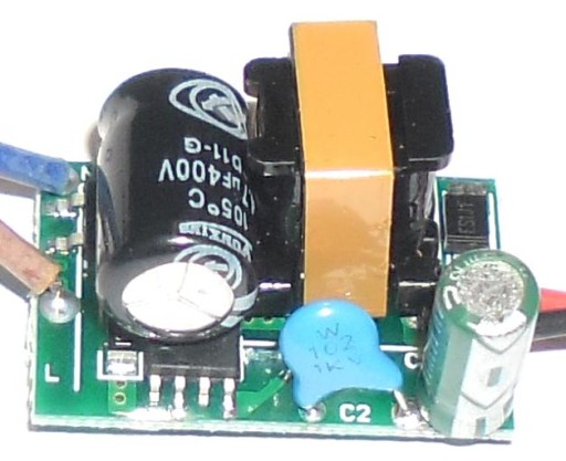 Zdroj LED ovládača 7w 4-7w 300mA 12-25v pre panely